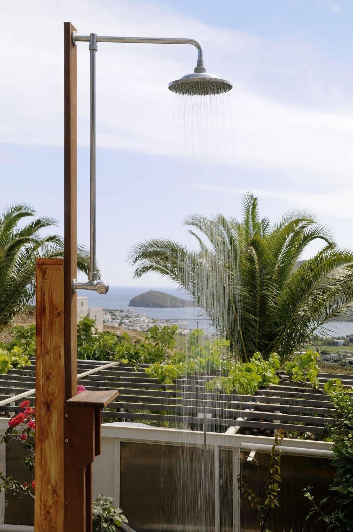 Kymothoi Rooms & Pool Bar Gavrio Exterior photo