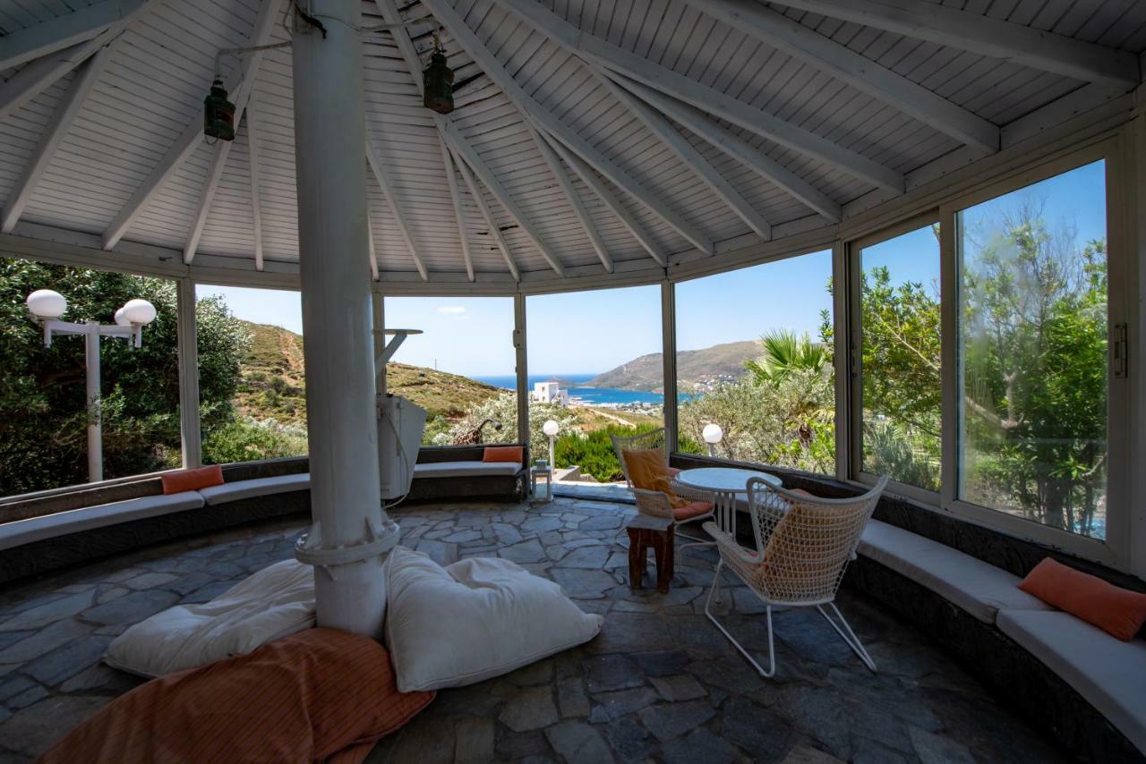 Kymothoi Rooms & Pool Bar Gavrio Exterior photo